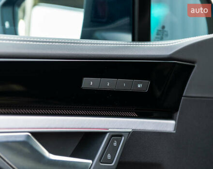 Черный Фольксваген Туарег, объемом двигателя 2.99 л и пробегом 27 тыс. км за 85500 $, фото 27 на Automoto.ua