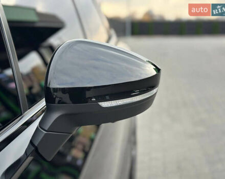 Черный Фольксваген Туарег, объемом двигателя 2.99 л и пробегом 18 тыс. км за 82999 $, фото 62 на Automoto.ua