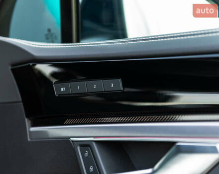 Черный Фольксваген Туарег, объемом двигателя 2.99 л и пробегом 27 тыс. км за 85500 $, фото 36 на Automoto.ua