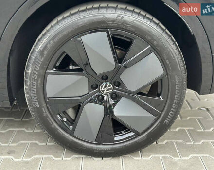 Черный Фольксваген Туарег, объемом двигателя 2.99 л и пробегом 18 тыс. км за 82999 $, фото 77 на Automoto.ua