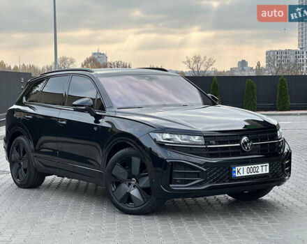 Черный Фольксваген Туарег, объемом двигателя 2.99 л и пробегом 18 тыс. км за 82999 $, фото 1 на Automoto.ua