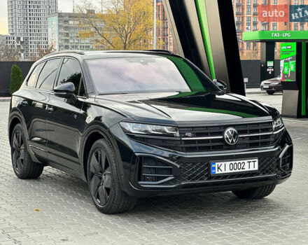 Черный Фольксваген Туарег, объемом двигателя 2.99 л и пробегом 18 тыс. км за 82999 $, фото 3 на Automoto.ua