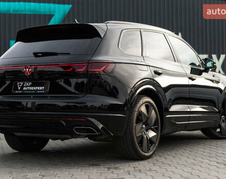 Черный Фольксваген Туарег, объемом двигателя 2.99 л и пробегом 27 тыс. км за 85500 $, фото 11 на Automoto.ua