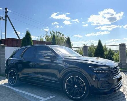 Чорний Фольксваген Туарег, об'ємом двигуна 3 л та пробігом 207 тис. км за 67500 $, фото 3 на Automoto.ua