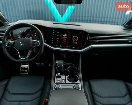 Чорний Фольксваген Туарег, об'ємом двигуна 2.99 л та пробігом 22 тис. км за 85500 $, фото 20 на Automoto.ua