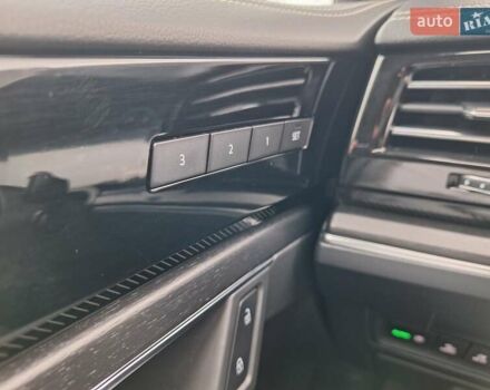 Черный Фольксваген Туарег, объемом двигателя 2.97 л и пробегом 101 тыс. км за 63900 $, фото 4 на Automoto.ua