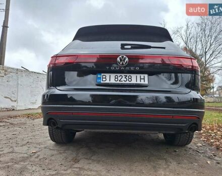 Черный Фольксваген Туарег, объемом двигателя 2.97 л и пробегом 101 тыс. км за 63900 $, фото 21 на Automoto.ua