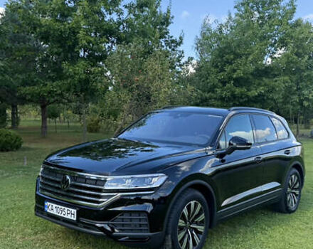 Чорний Фольксваген Туарег, об'ємом двигуна 2.97 л та пробігом 1 тис. км за 75000 $, фото 61 на Automoto.ua