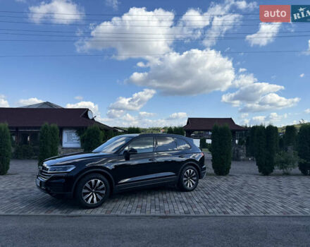 Чорний Фольксваген Туарег, об'ємом двигуна 2.97 л та пробігом 1 тис. км за 75000 $, фото 53 на Automoto.ua