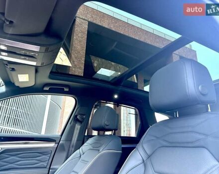 Черный Фольксваген Туарег, объемом двигателя 2.97 л и пробегом 4 тыс. км за 92900 $, фото 24 на Automoto.ua