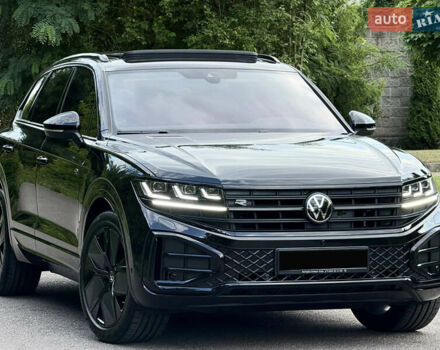 Черный Фольксваген Туарег, объемом двигателя 3 л и пробегом 4 тыс. км за 89950 $, фото 123 на Automoto.ua