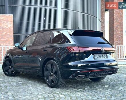 Черный Фольксваген Туарег, объемом двигателя 2.97 л и пробегом 4 тыс. км за 92900 $, фото 18 на Automoto.ua