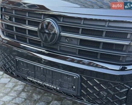 Черный Фольксваген Туарег, объемом двигателя 2.97 л и пробегом 4 тыс. км за 92900 $, фото 5 на Automoto.ua