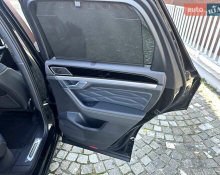 Черный Фольксваген Туарег, объемом двигателя 2.97 л и пробегом 4 тыс. км за 92900 $, фото 35 на Automoto.ua