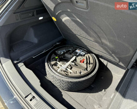 Чорний Фольксваген Туарег, об'ємом двигуна 2.97 л та пробігом 1 тис. км за 75000 $, фото 35 на Automoto.ua