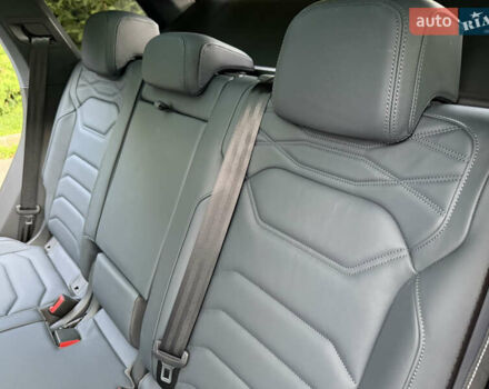 Черный Фольксваген Туарег, объемом двигателя 3 л и пробегом 4 тыс. км за 89950 $, фото 103 на Automoto.ua