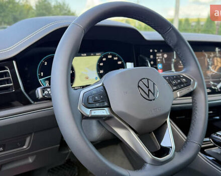 Чорний Фольксваген Туарег, об'ємом двигуна 2.97 л та пробігом 1 тис. км за 75000 $, фото 43 на Automoto.ua