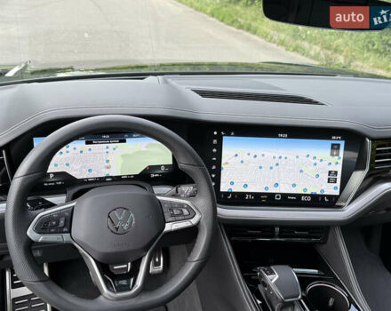 Черный Фольксваген Туарег, объемом двигателя 3 л и пробегом 4 тыс. км за 89950 $, фото 93 на Automoto.ua