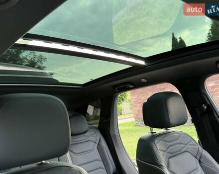 Черный Фольксваген Туарег, объемом двигателя 3 л и пробегом 4 тыс. км за 89950 $, фото 89 на Automoto.ua