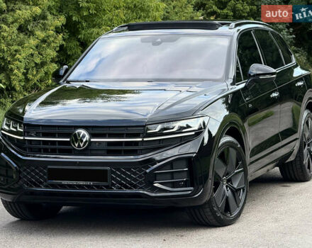 Черный Фольксваген Туарег, объемом двигателя 3 л и пробегом 4 тыс. км за 89950 $, фото 113 на Automoto.ua