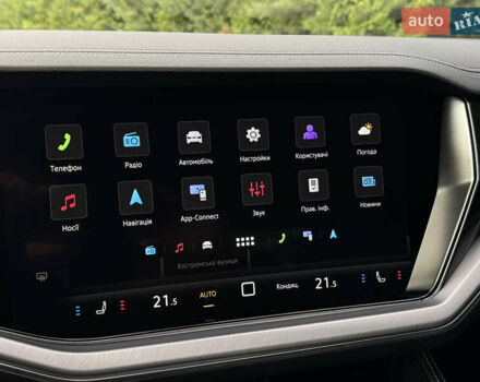 Черный Фольксваген Туарег, объемом двигателя 3 л и пробегом 4 тыс. км за 89950 $, фото 67 на Automoto.ua