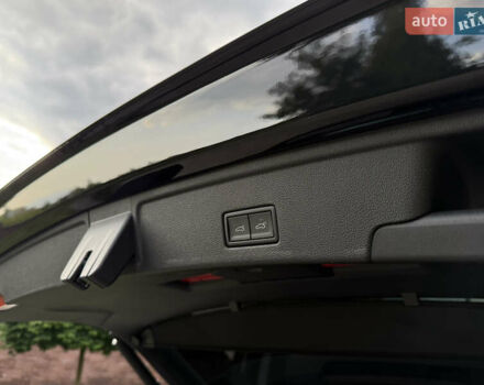 Черный Фольксваген Туарег, объемом двигателя 3 л и пробегом 4 тыс. км за 89950 $, фото 112 на Automoto.ua