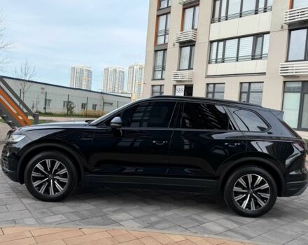 Чорний Фольксваген Туарег, об'ємом двигуна 3 л та пробігом 16 тис. км за 65999 $, фото 10 на Automoto.ua