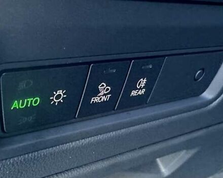 Черный Фольксваген Туарег, объемом двигателя 2.97 л и пробегом 4 тыс. км за 92900 $, фото 43 на Automoto.ua