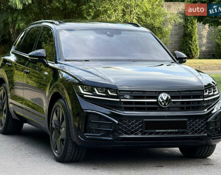 Черный Фольксваген Туарег, объемом двигателя 3 л и пробегом 4 тыс. км за 89950 $, фото 30 на Automoto.ua