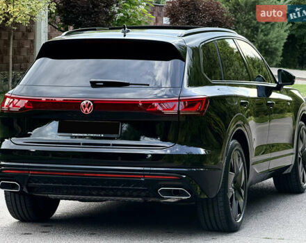 Черный Фольксваген Туарег, объемом двигателя 3 л и пробегом 4 тыс. км за 89950 $, фото 27 на Automoto.ua
