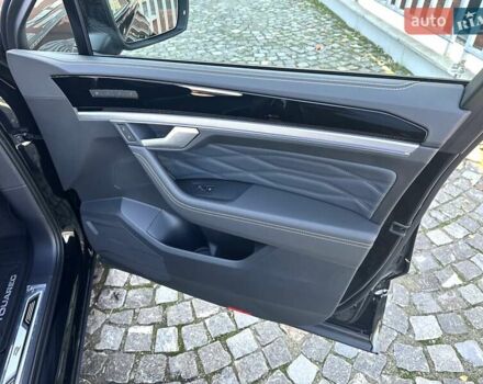 Черный Фольксваген Туарег, объемом двигателя 2.97 л и пробегом 4 тыс. км за 92900 $, фото 34 на Automoto.ua