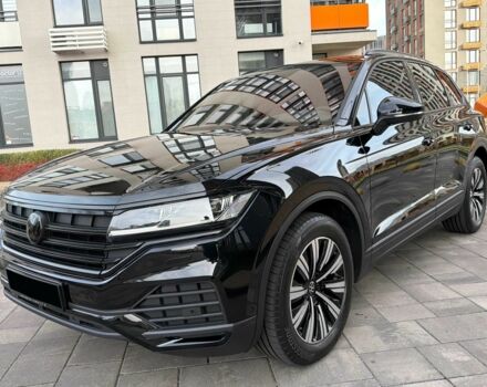 Чорний Фольксваген Туарег, об'ємом двигуна 3 л та пробігом 16 тис. км за 65999 $, фото 11 на Automoto.ua