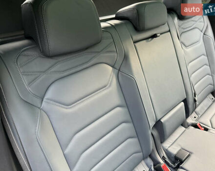 Черный Фольксваген Туарег, объемом двигателя 3 л и пробегом 4 тыс. км за 89950 $, фото 97 на Automoto.ua