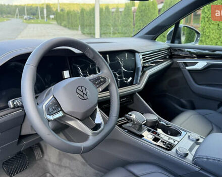 Чорний Фольксваген Туарег, об'ємом двигуна 2.97 л та пробігом 1 тис. км за 75000 $, фото 50 на Automoto.ua