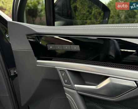 Черный Фольксваген Туарег, объемом двигателя 3 л и пробегом 4 тыс. км за 89950 $, фото 79 на Automoto.ua