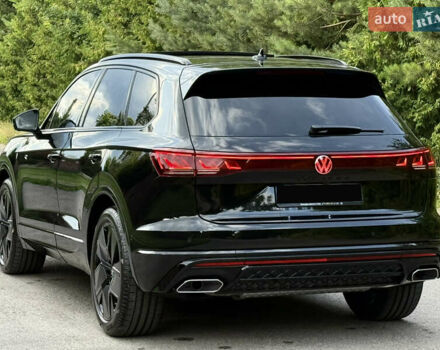 Черный Фольксваген Туарег, объемом двигателя 3 л и пробегом 4 тыс. км за 89950 $, фото 21 на Automoto.ua