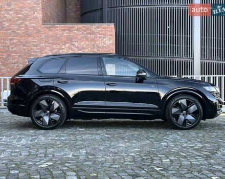 Черный Фольксваген Туарег, объемом двигателя 2.97 л и пробегом 4 тыс. км за 92900 $, фото 16 на Automoto.ua