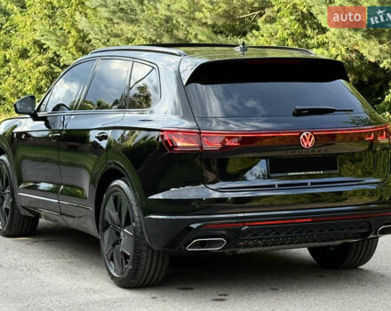 Черный Фольксваген Туарег, объемом двигателя 3 л и пробегом 4 тыс. км за 89950 $, фото 37 на Automoto.ua