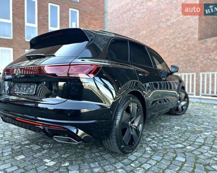 Черный Фольксваген Туарег, объемом двигателя 2.97 л и пробегом 4 тыс. км за 92900 $, фото 17 на Automoto.ua