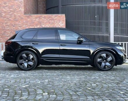 Черный Фольксваген Туарег, объемом двигателя 2.97 л и пробегом 4 тыс. км за 92900 $, фото 15 на Automoto.ua