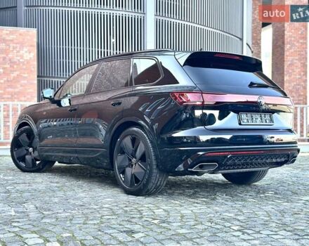 Черный Фольксваген Туарег, объемом двигателя 2.97 л и пробегом 4 тыс. км за 92900 $, фото 19 на Automoto.ua