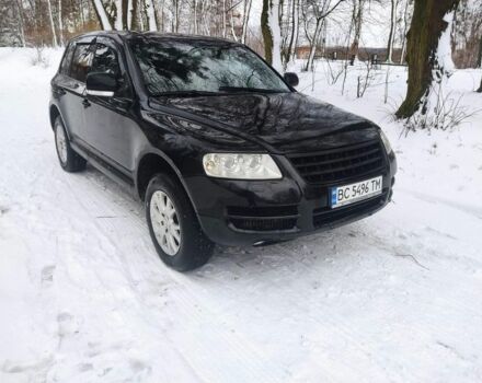 Черный Фольксваген Туарег, объемом двигателя 2.5 л и пробегом 300 тыс. км за 3999 $, фото 1 на Automoto.ua