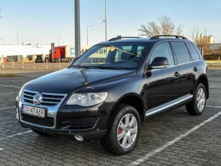 Чорний Фольксваген Туарег, об'ємом двигуна 3 л та пробігом 247 тис. км за 4500 $, фото 1 на Automoto.ua