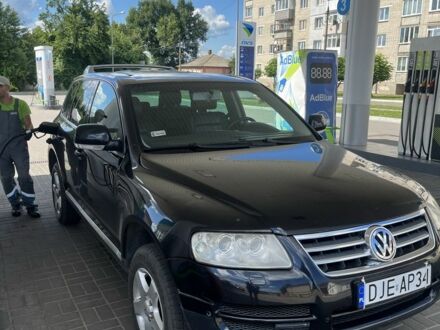 Фольксваген Туарег 2003 в Сумах на Automoto.ua Черный Фольксваген Туарег, объемом двигателя 2.5 л и пробегом 350 тыс. км за 4000 $, фото 1 на Automoto.ua