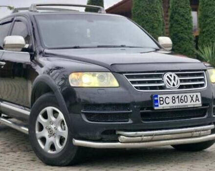 Черный Фольксваген Туарег, объемом двигателя 3.2 л и пробегом 237 тыс. км за 7500 $, фото 1 на Automoto.ua