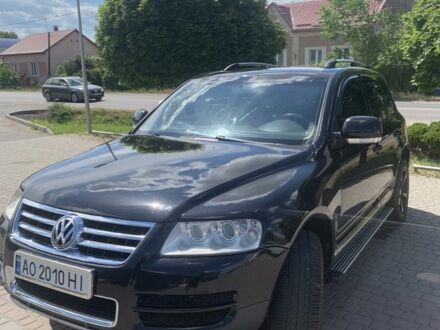 Черный Фольксваген Туарег, объемом двигателя 2.5 л и пробегом 403 тыс. км за 9200 $, фото 1 на Automoto.ua