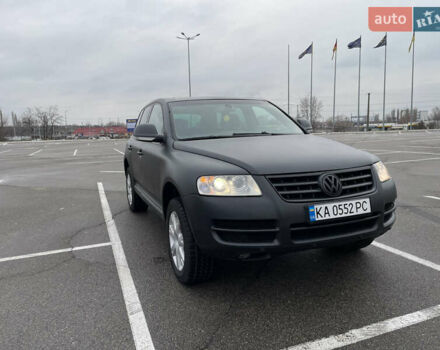 Чорний Фольксваген Туарег, об'ємом двигуна 2.97 л та пробігом 370 тис. км за 7700 $, фото 1 на Automoto.ua