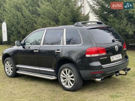 Черный Фольксваген Туарег, объемом двигателя 2.5 л и пробегом 280 тыс. км за 9700 $, фото 1 на Automoto.ua