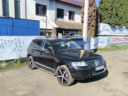 Черный Фольксваген Туарег, объемом двигателя 4.9 л и пробегом 370 тыс. км за 8700 $, фото 1 на Automoto.ua