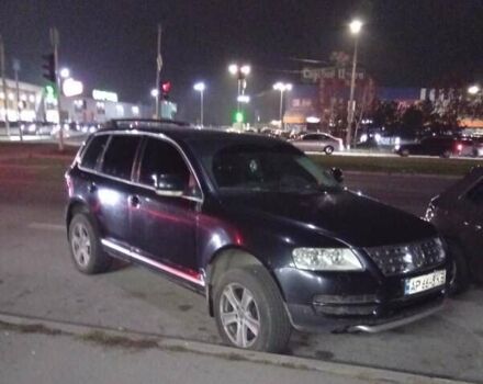 Чорний Фольксваген Туарег, об'ємом двигуна 2.46 л та пробігом 352 тис. км за 7500 $, фото 1 на Automoto.ua